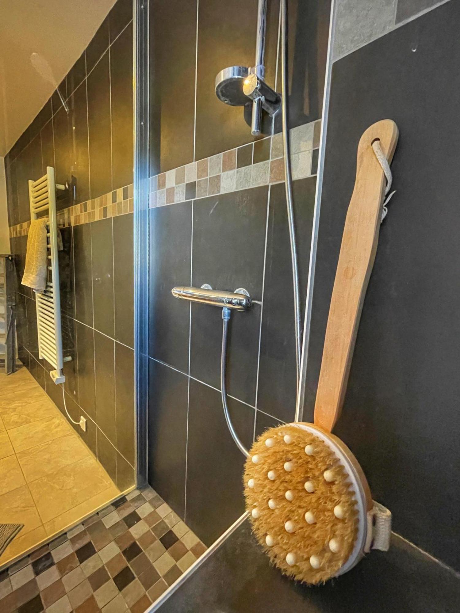 Appartamento Le Petit Delphia Apt Esterno foto